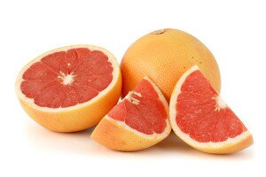Чего в грейпфруте больше - пользы или вреда?