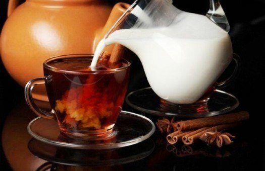 Напиток аристократов; чай с молоком: польза и вред